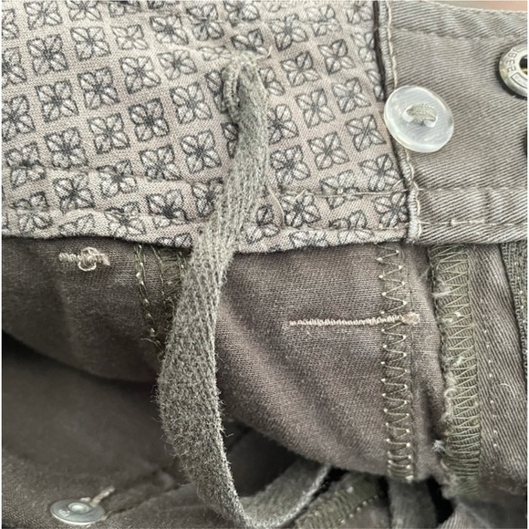 Athleta army green cargo style organic cotton blend utility gorpcore pant size 2 - Picture 7 of 12